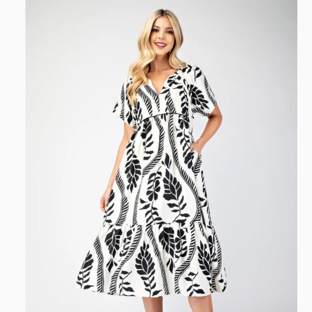 Rowan Boho Floral Black White Leaf Pattern Maxi Dress with Pockets SMALL NWT